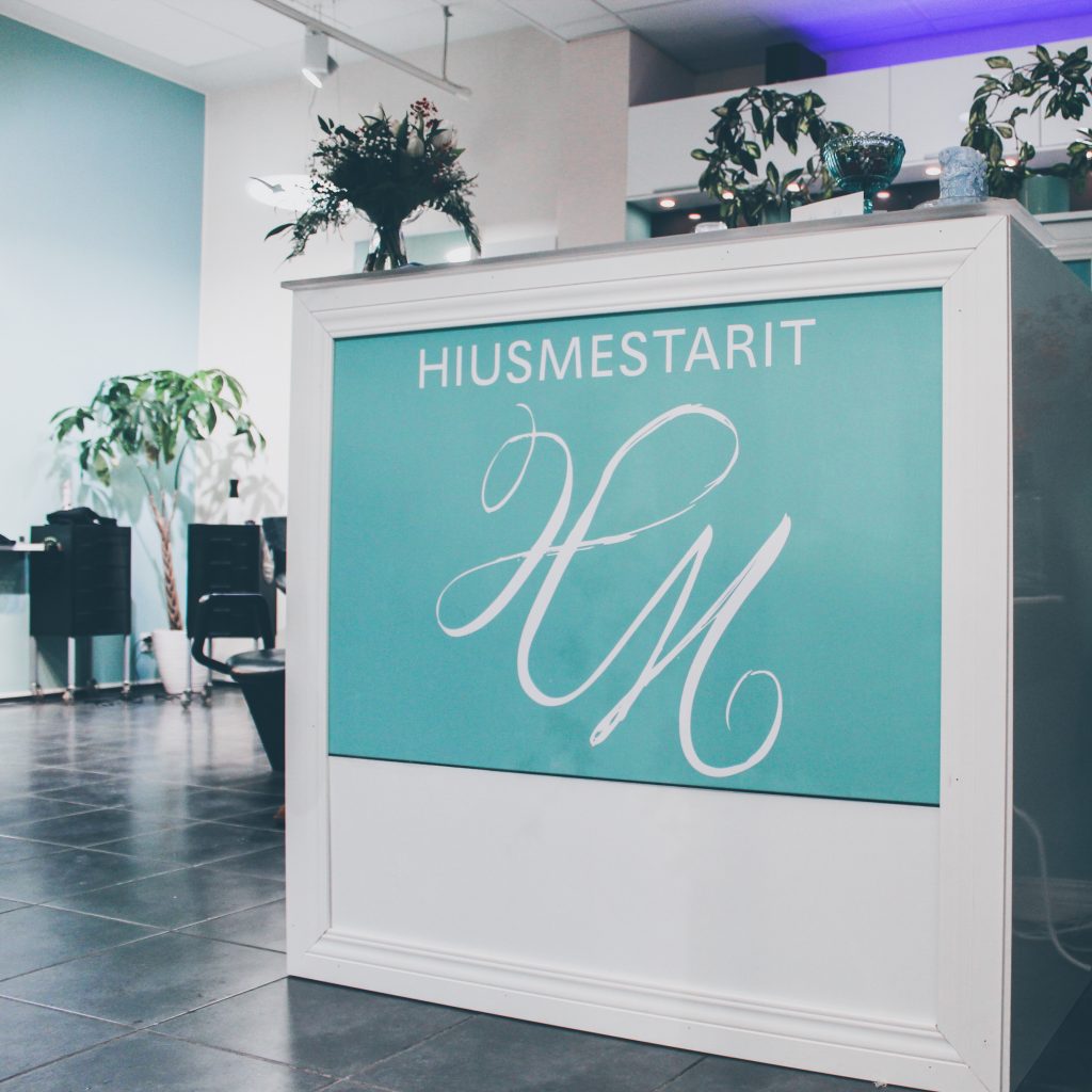 Hiusmestareiden vastaanotto Purotiellä